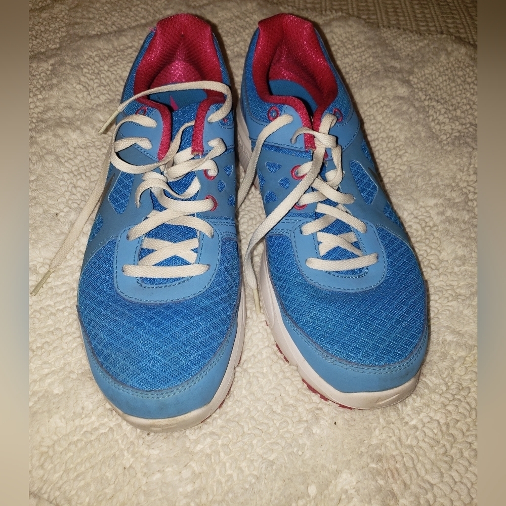 NIKE Running shoes